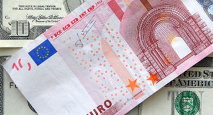 Евро начал дорожать к доллару
