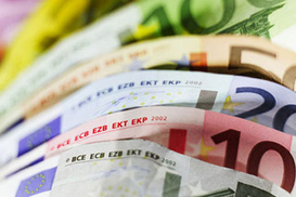 UBS: Евро может подешеветь до 1,25-1,30 доллара