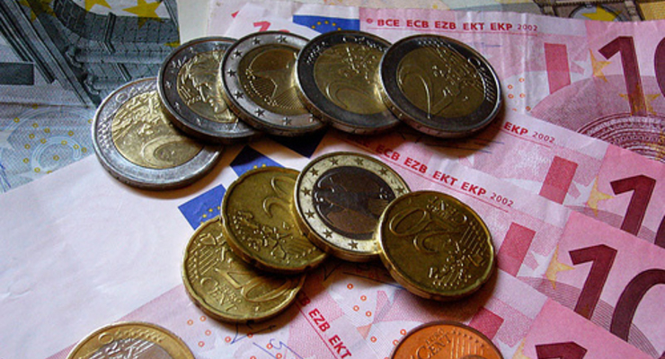 Гривна подешевела