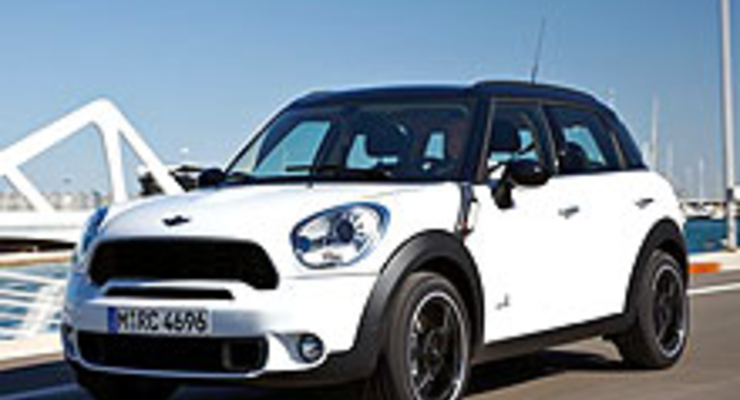 MINI назвала цены на авто Countryman в Украине