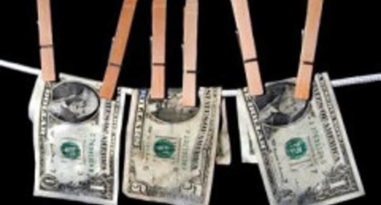 Конвертационный центр под видом грузовых перевозок "отмыл" 10 млн гривен