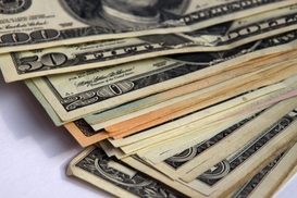 Доллар начал дорожать