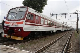 Электричка начала курсировать между Киевом и Вышгородом