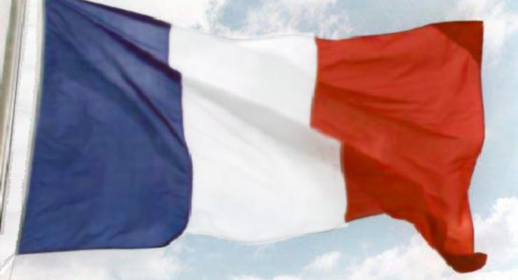 Сенат Франции одобрил проект скандальной пенсионной реформы