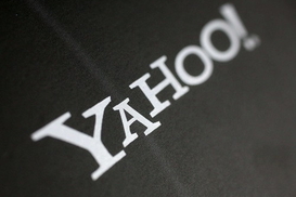 Чистая прибыль Yahoo выросла вдвое