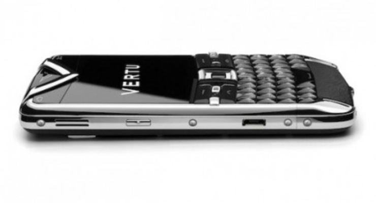 Vertu представил свой первый смартфон