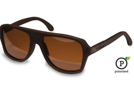 Дизайнеры создали деревянные очки