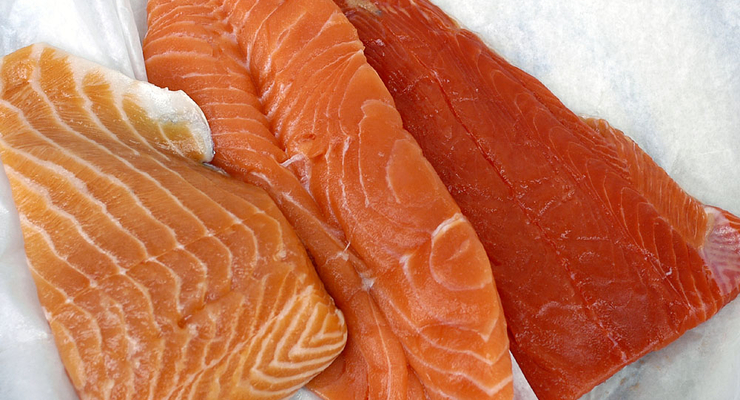 Таможня рассказала, почему так подорожала рыба