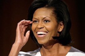 Мишель Обама подарила Людмиле Янукович маринованные огурцы