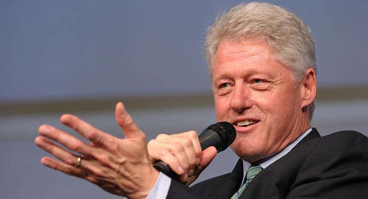 В воскресенье в Киев прилетит Билл Клинтон