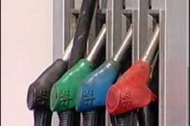 Нефтетрейдерам запретили повышать цены на бензин и ДТ