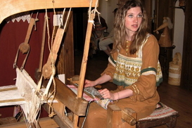 Лукашенко призвал чиновников носить одежду изо льна