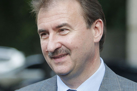 Попов снова лишил премий своих замов