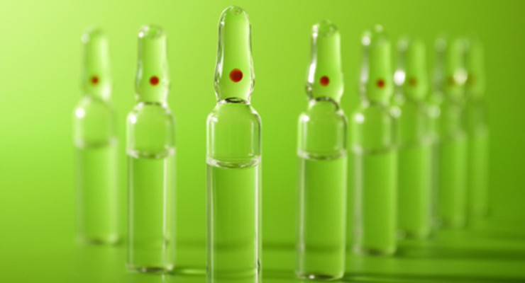 Кабмин судится с фирмой, продавшей вакцины Тимошенко