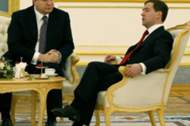 Янукович снова встретится с Медведевым
