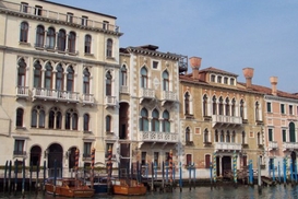 Доронин купит Наоми Кэмпбелл дом Дездемоны