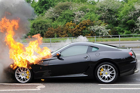 Ferrari отзывает автомобили из-за самовозгорания