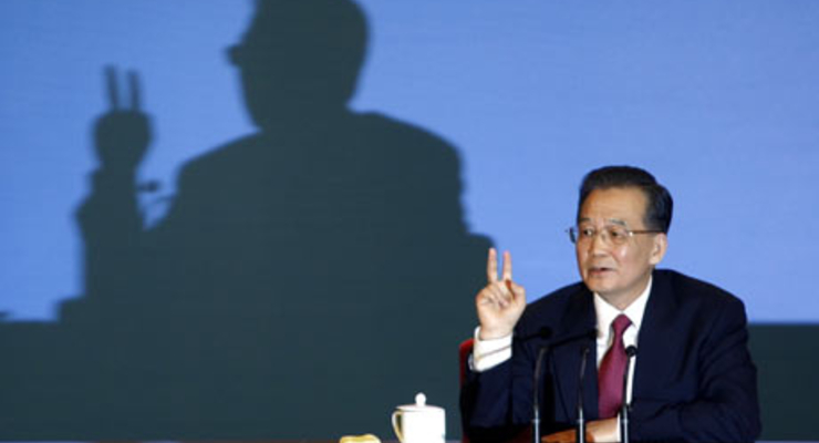 Юань станет жертвой трудового спора