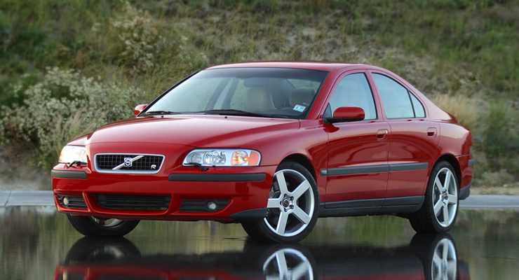 Volvo показал новый седан в Москве