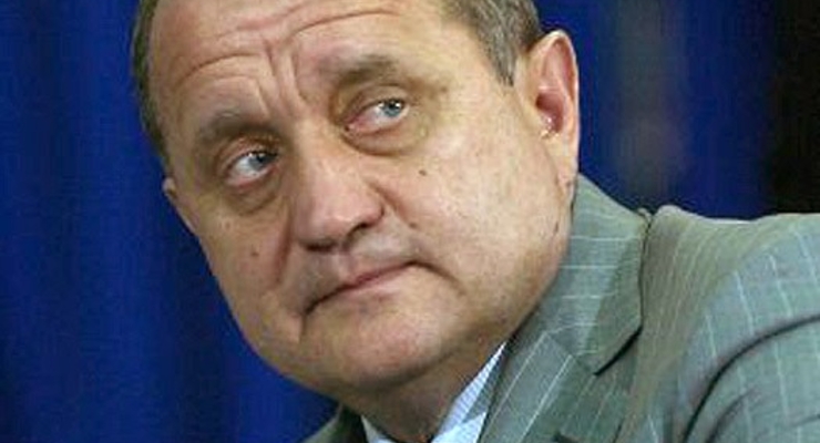 Янукович повысил Могилева