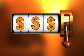 Жительница Николаева пришла за выигранными 8 млн гривен