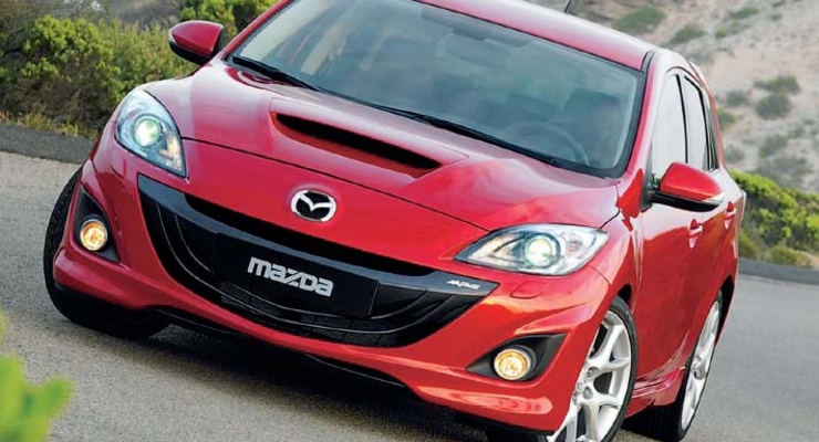 Mazda отзывает более 300 тысяч авто