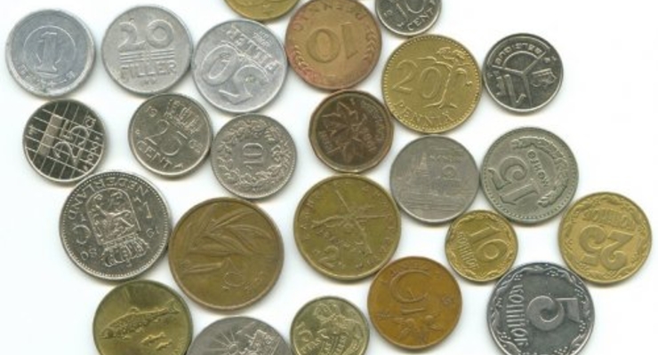 Евро на межбанке подешевел