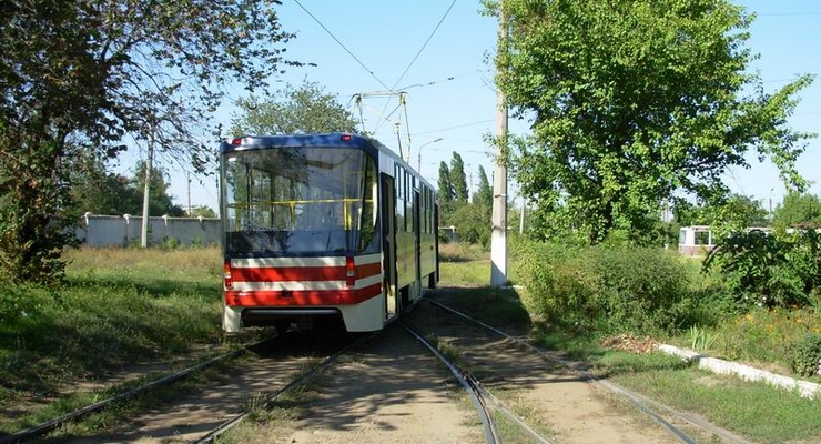Во Львове молния ударила в трамвай