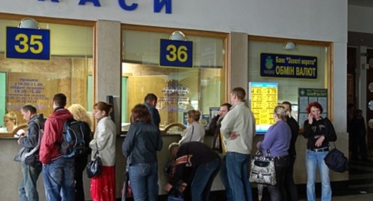 Отныне в одни руки дадут не более 9 ж/д билетов