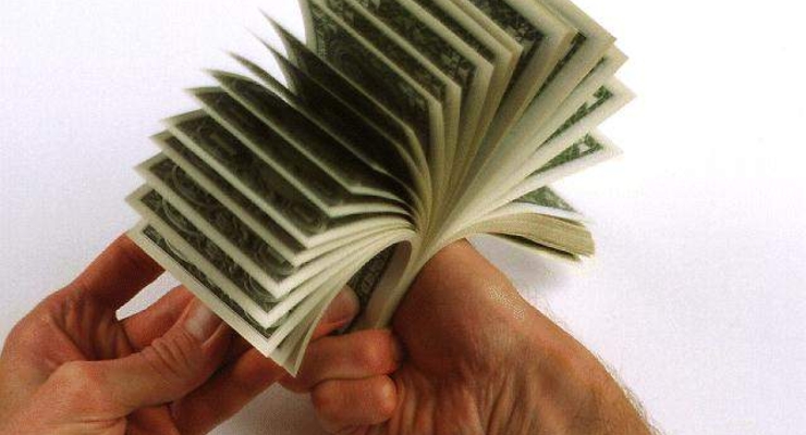 Сорос: рано прекращать стимулировать экономику США