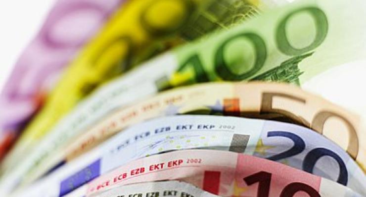 Курс евро на межбанке упал