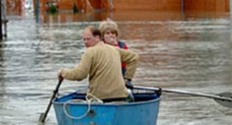 В Одессе может прорвать дамбу