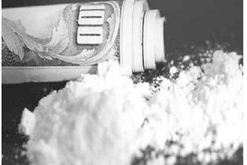 Янукович купил в Интернете кокаин