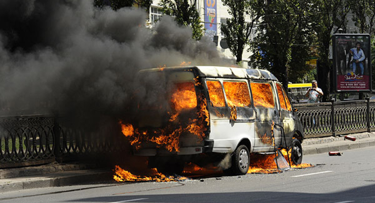 В центре Киева сгорела маршрутка