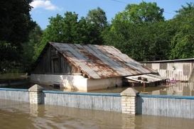 На спасение Украины от паводка выделили 40 млн гривен