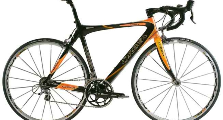 В Киеве на дороге сбили известную велосипедистку