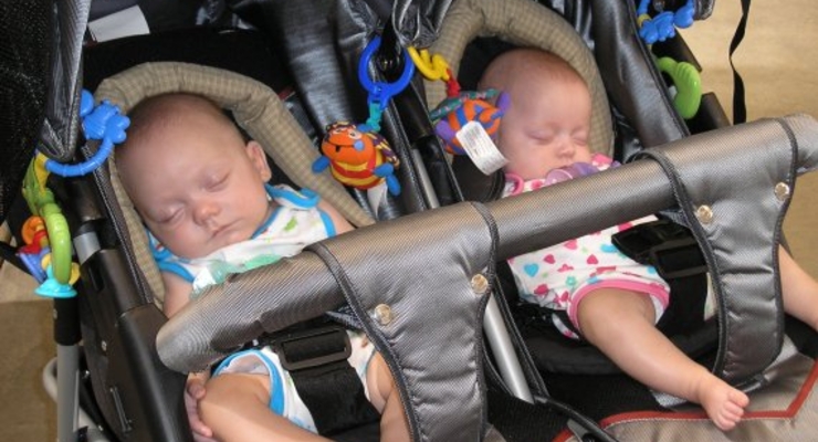 Братьев и сестер нельзя будет усыновлять порознь