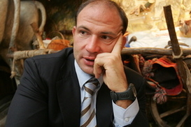 Парцхаладзе: Жилье подешевеет к 2012 году