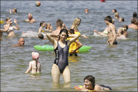 Лишь 30% украинских пляжей пригодно для купания