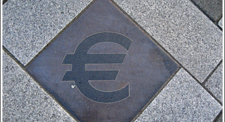 Курс евро в Украине падает