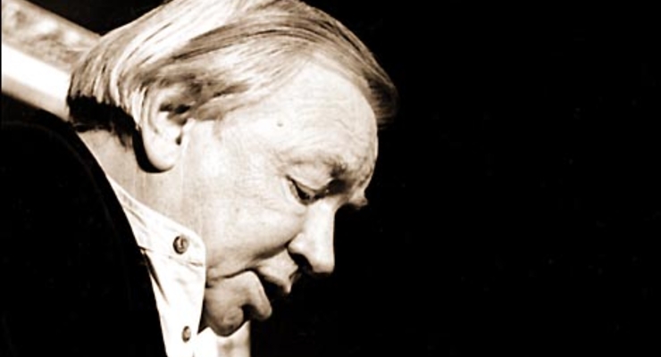 Умер поэт Андрей Вознесенский