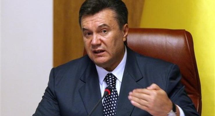 Янукович требует от ВР назвать дату местных выборов