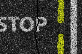 На киевских дорогах появится пластиковая разметка