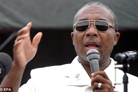 Наоми Кэмпбел фигурирует в деле о "кровавых алмазах"