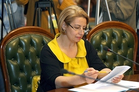 Сын Анны Герман взял фамилию матери