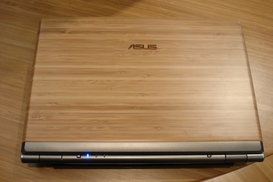 ASUS показал деревянный ноутбук
