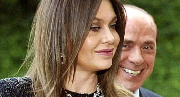 Берлускони будет платить бывшей жене 300 тыс.евро в месяц