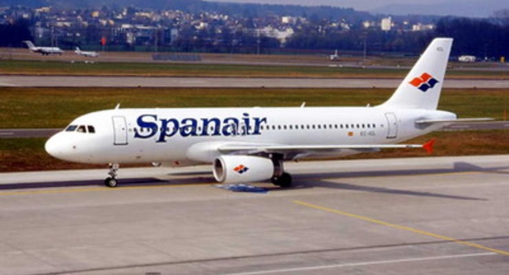 Испания продлила запрет полетов. Следом - Франция