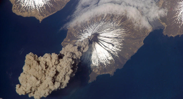 Пепел исландского вулкана продают по 75 фунтов