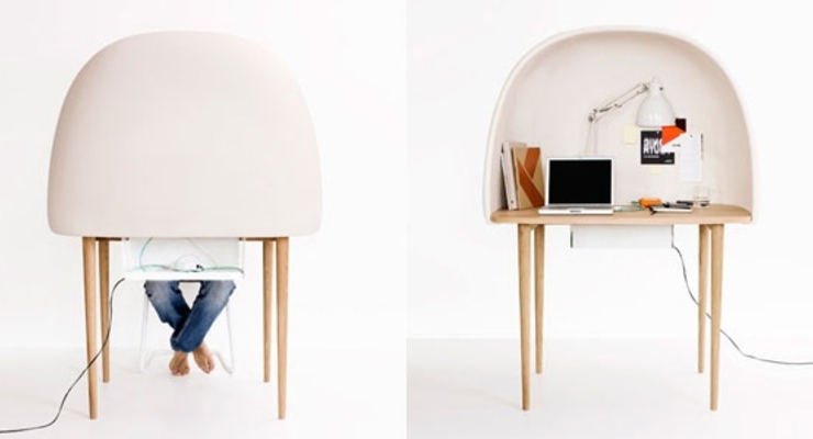 Работать теперь можно за столом-коконом (ФОТО)